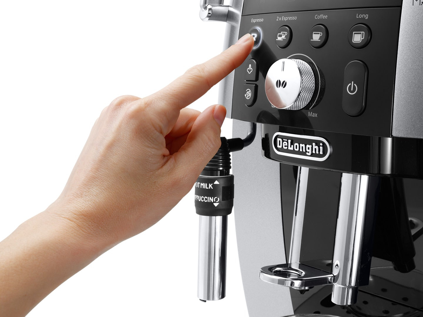 De’Longhi Magnifica S Smart Semi-auto Espressomaskine 1,8 L