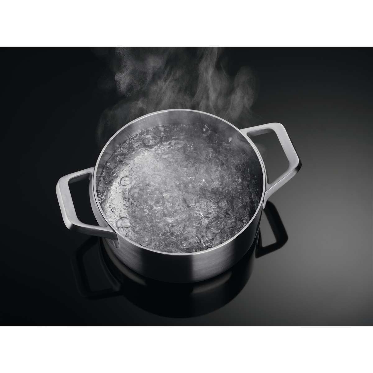 AEG IKE84445FB Kogeplade