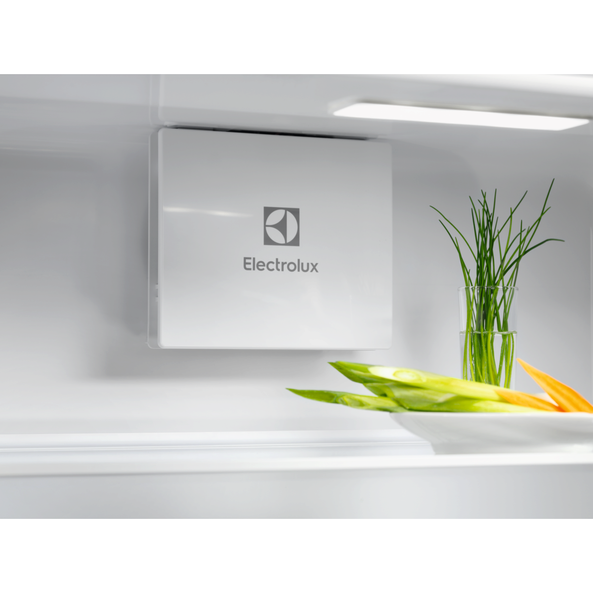 Electrolux ERD6DE18C Køleskab